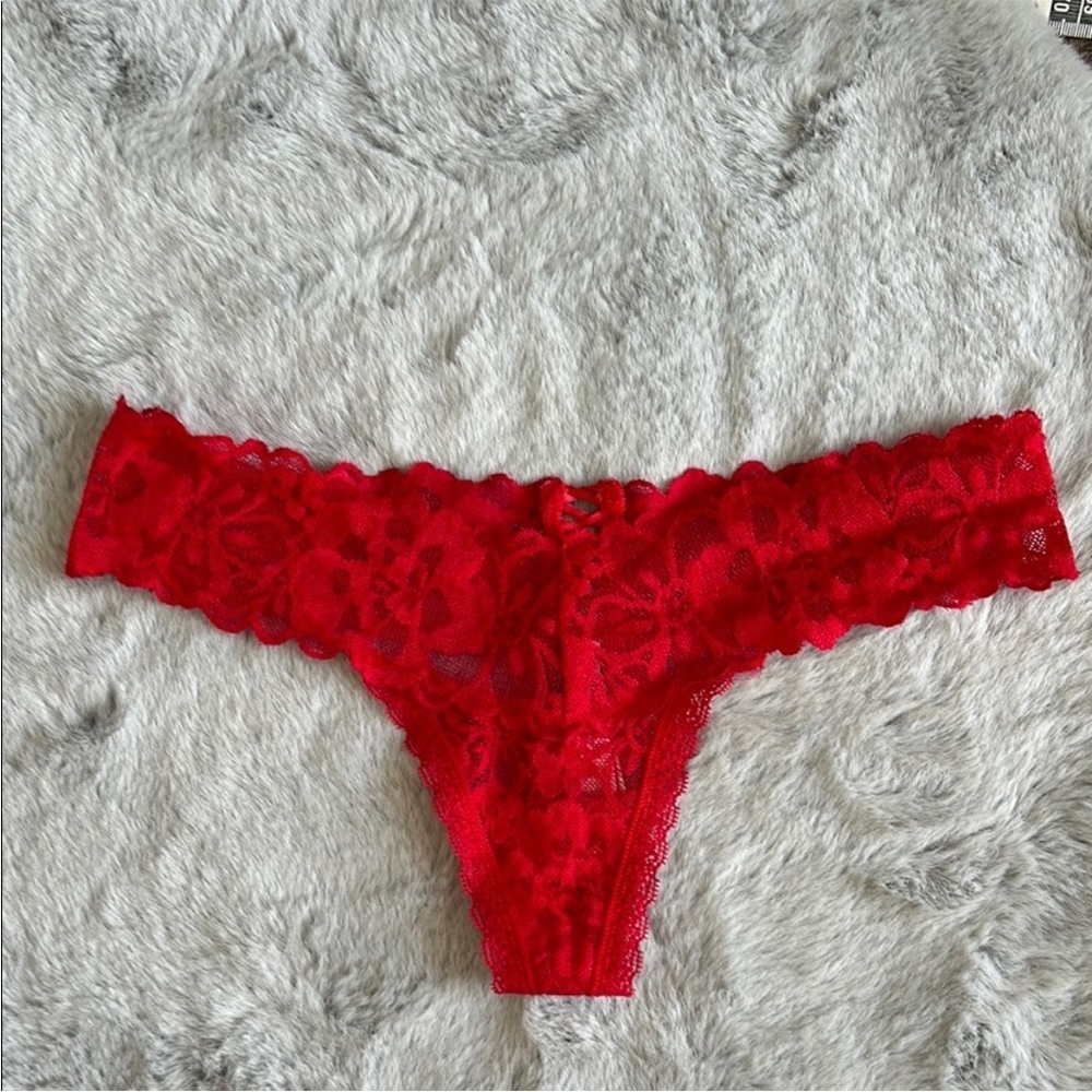 Victoria's Secret Lace Panty XS
